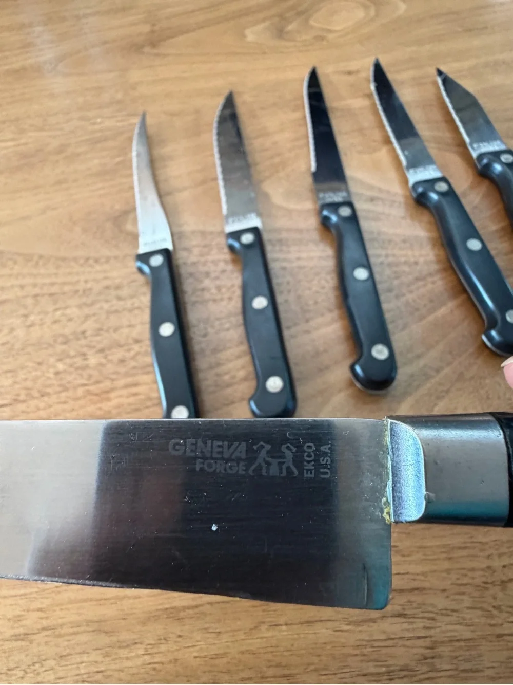 6 knives